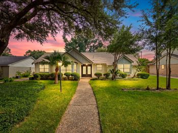 12523 Honeywood Trail