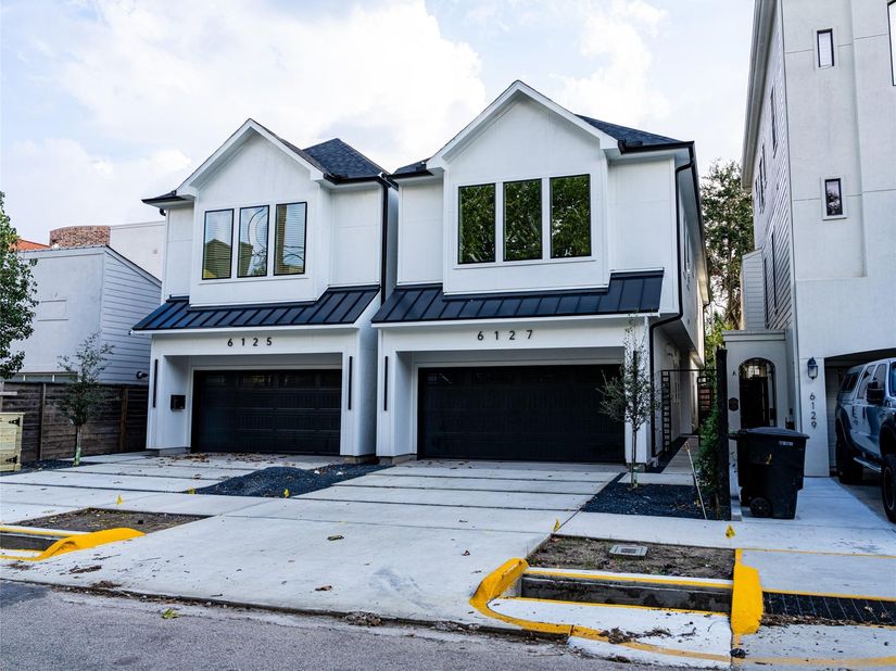 6125 Hamman Street, Houston TX 77007