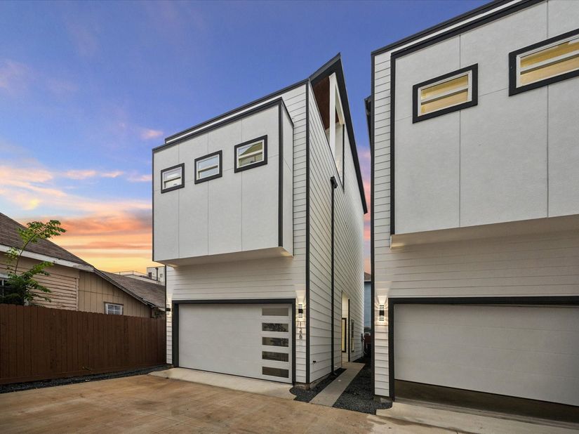 118 Velasco Street, Houston TX 77003