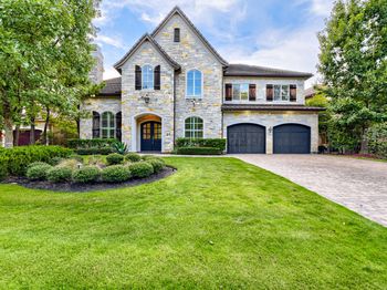 27 Johnathan Landing Court