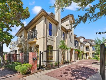 2410 Mimosa Drive