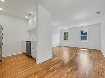 456 9th St