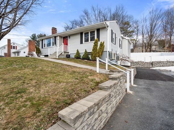 38 Irving Dr, Walpole MA 02081