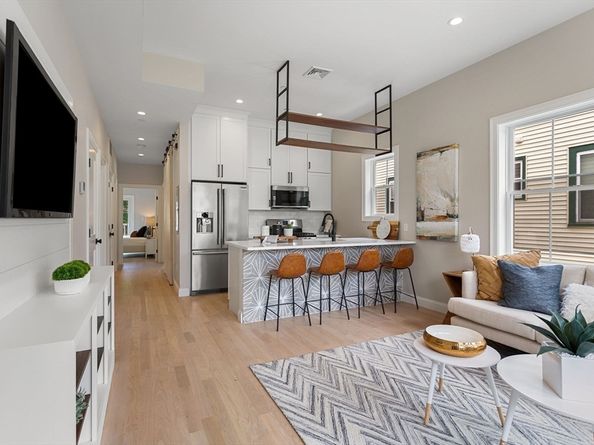 32 Wentworth St 2, Boston MA 02124