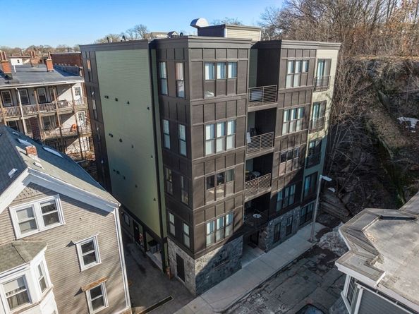 3 S Whitney 4, Boston MA 02120