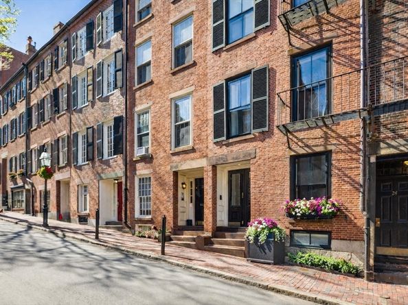 22 Joy St 22, Boston MA 02114