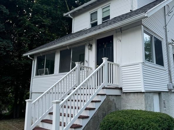 134 Sherman St, Quincy MA 02170