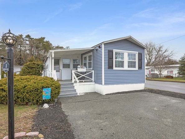 8 Madeline Street, Wareham MA 02538