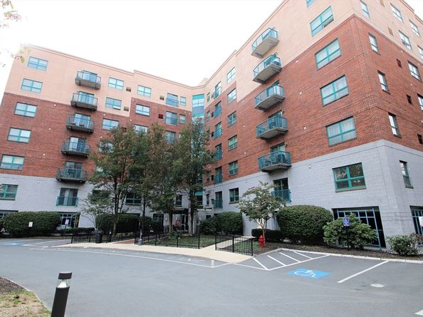 175 Cottage St. 501, Chelsea MA 02150