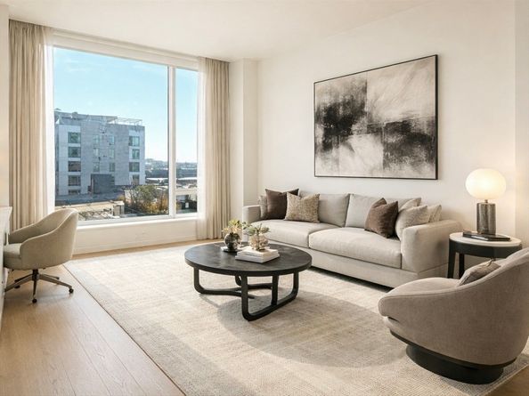 380 Harrison Ave 1007, Boston MA 02118