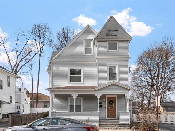 11 Pine Street, Leominster MA 01453