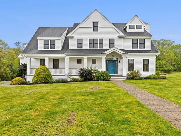 45 Ocean Ledge Dr, Cohasset MA 02025