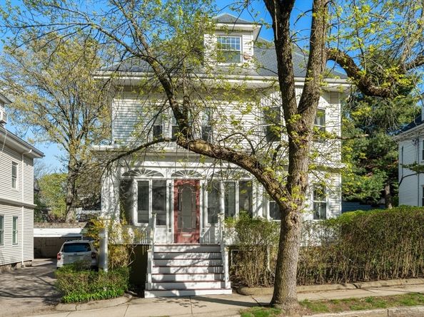 121 Thorndike Street, Brookline MA 02446