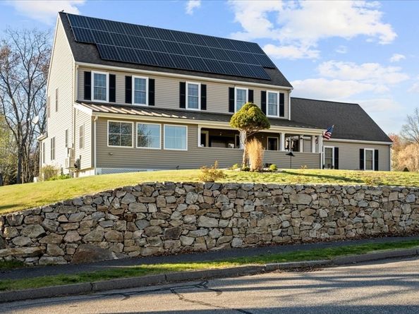 14 Amherst Rd, Shrewsbury MA 01545