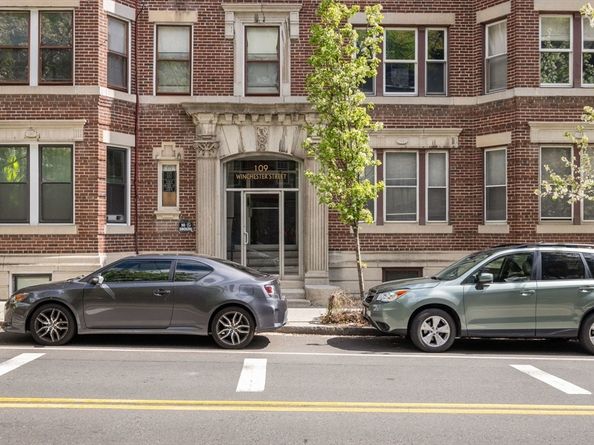 109 Winchester 6, Brookline MA 02446