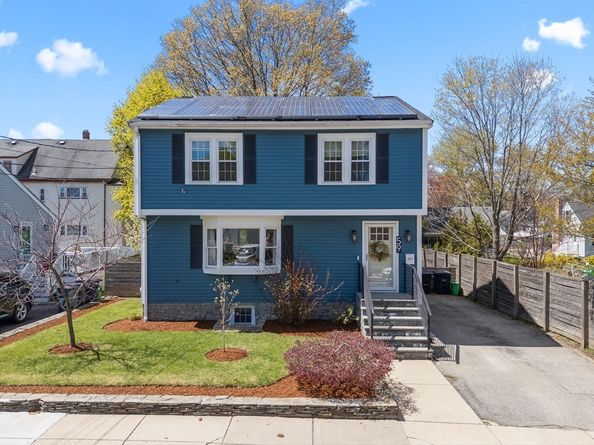 59 Wyvern St, Boston MA 02131