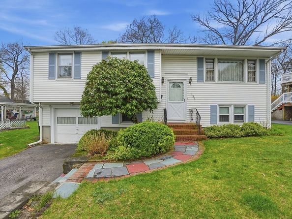 184 Dover Street, Brockton MA 02301