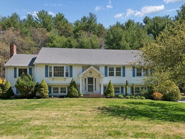 58 Minehan Ln, Marlborough MA 01752