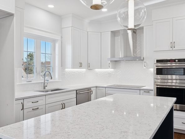 11 Isola Lane, Stoneham MA 02180
