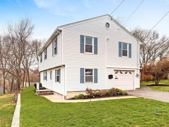35 Ravenna Avenue, Salem MA 01970