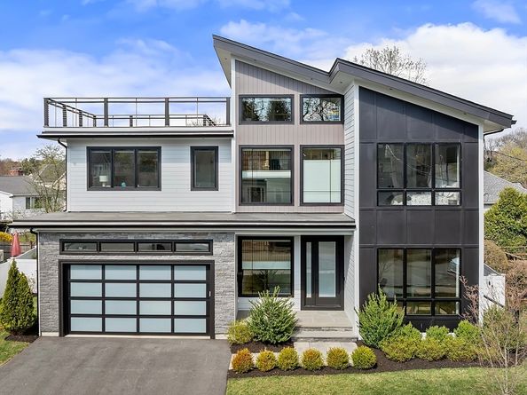 9 Whittlesley Road, Newton MA 02459