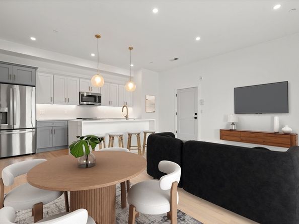 52 Withington St 9, Boston MA 02124