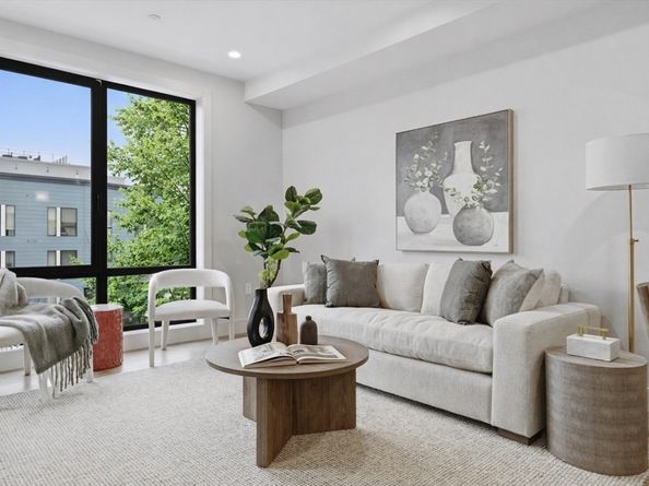 118 B Street 201, Boston MA 02127