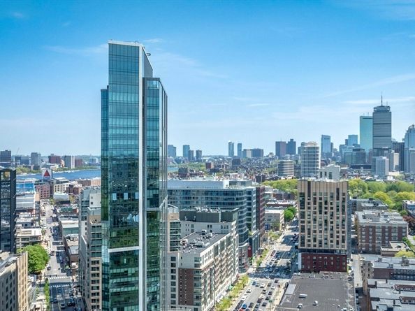 188 Brookline Ave 24I, Boston MA 02215