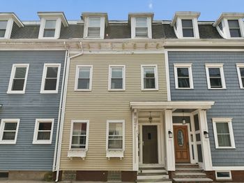253 Gold St