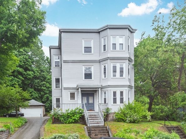 52 Paul Gore St, Boston MA 02130
