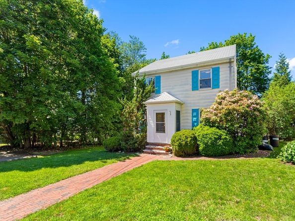 299 Appleton St, Arlington MA 02476