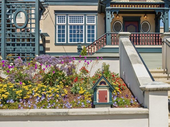 530 Grand Avenue, South San Francisco CA 94080