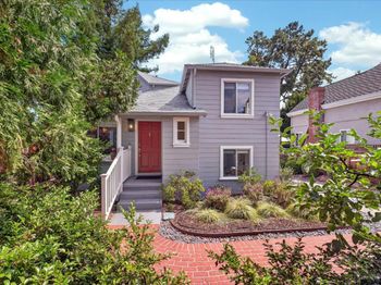 3723 Alameda De Las Pulgas