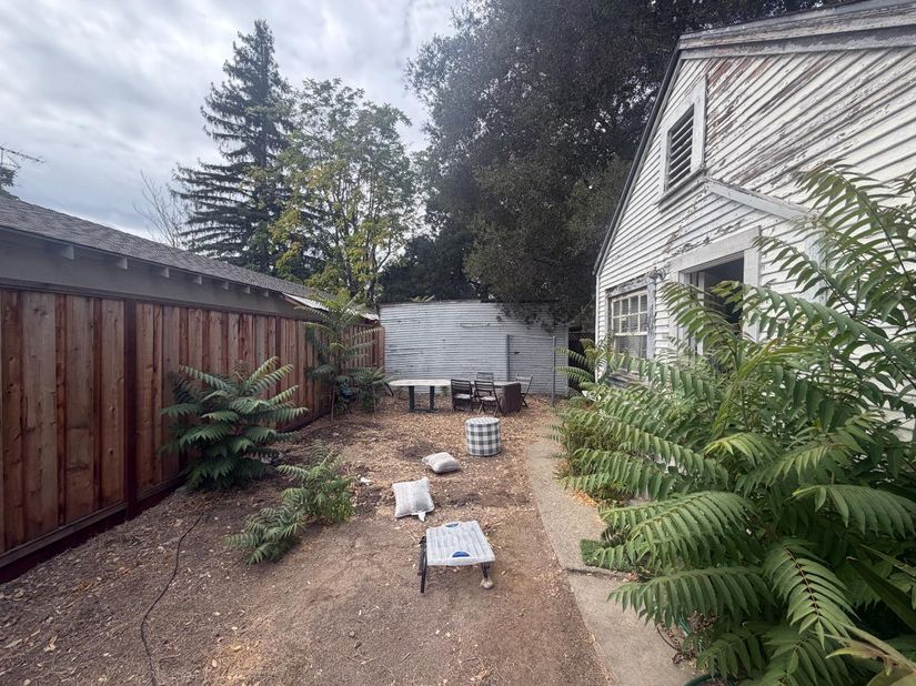 519 University Drive, Menlo Park CA 94025