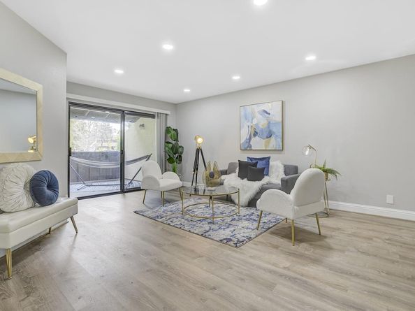 999 W Evelyn Terrace 40, Sunnyvale CA 94086