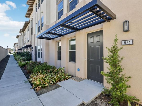 951 Arrowleaf Place, San Jose CA 95131