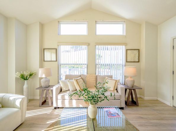 103 Stoneridge Lane 2210, San Francisco CA 94134