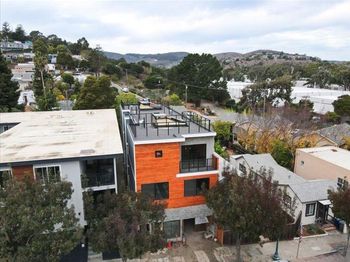 18 Visitacion Avenue