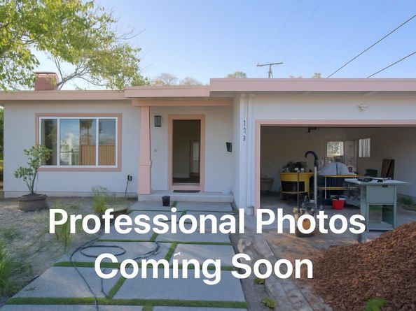 744 Hamilton Lane, Santa Clara CA 95051