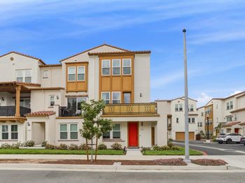 625 Los Castanos Drive