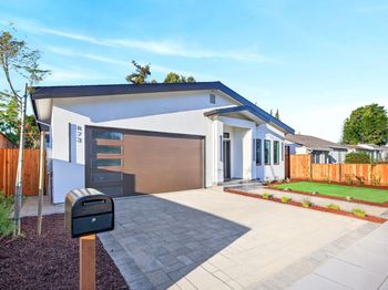 873 Cedar Avenue