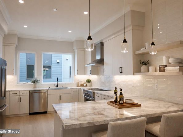 103 Koa Court, Palo Alto CA 94306