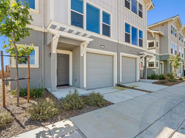 141 Skyline Vista Way, Watsonville CA 95076