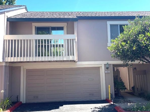 1350 Merrivale West Square, San Jose CA 95117