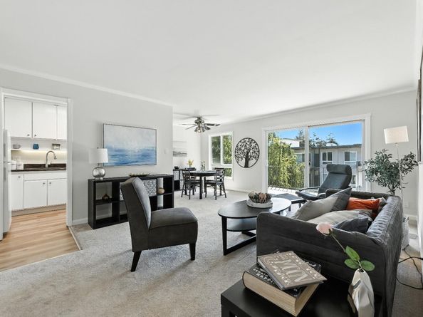 932 Peninsula Avenue 406, San Mateo CA 94401