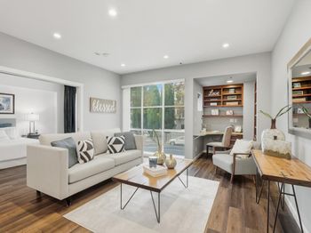 97 E Saint James Street