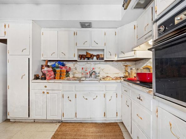 24-65 Francis Lewis Blvd, Whitestone NY 11357