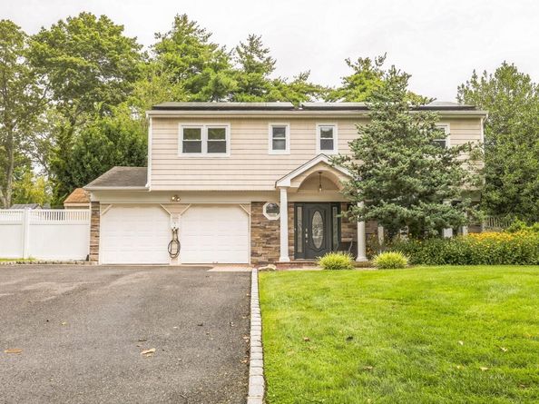 21 Tulipwood Drive, Commack NY 11725