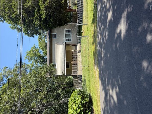 59 Norfleet Lane, Brookhaven NY 11727