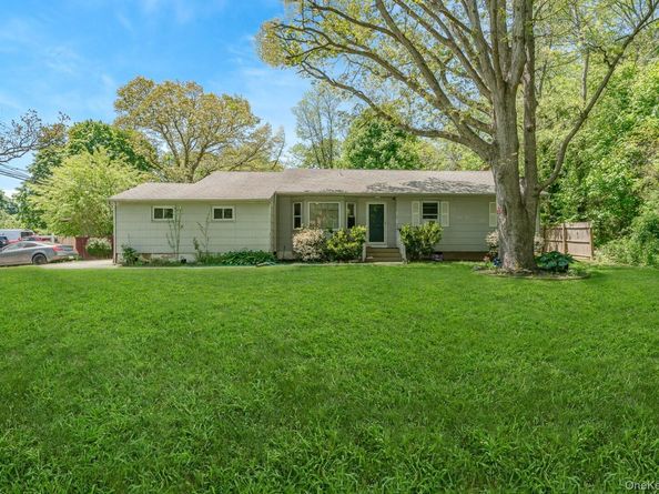 103 Gates Avenue, Central Islip NY 11722